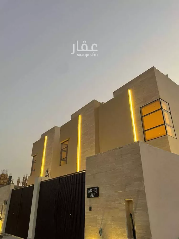 فيلا للبيع في شارع عنبسه سحيم, حي الرياض, مدينة جدة, منطقة مكة المكرمة