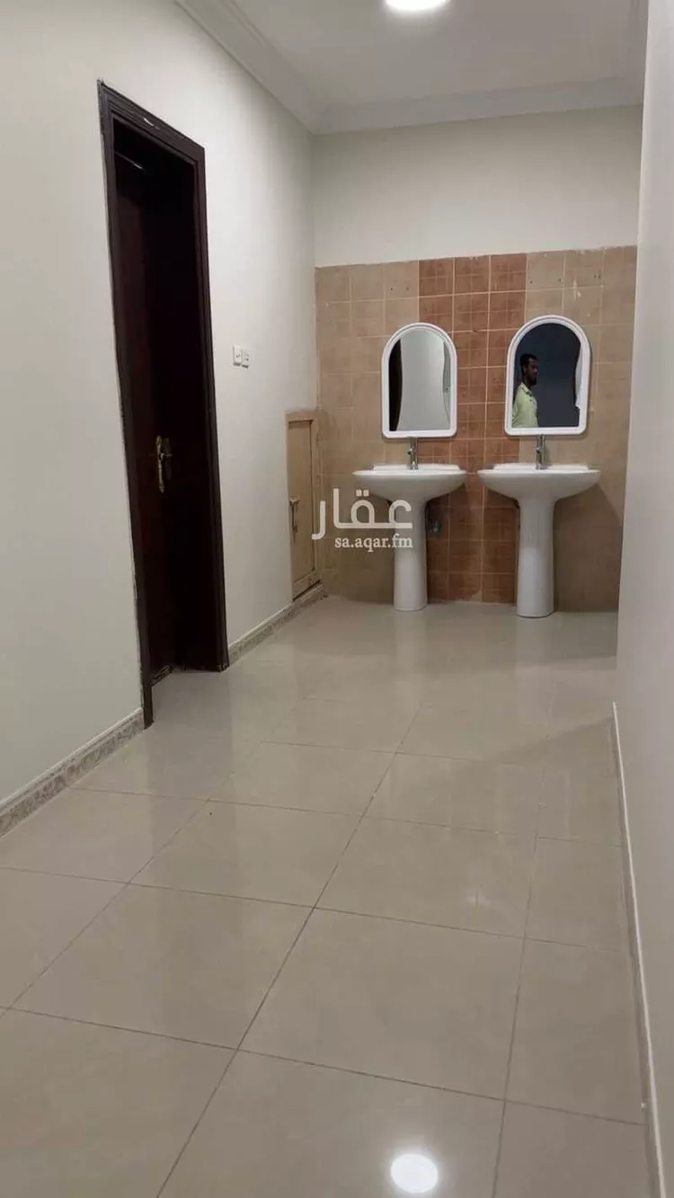شقة للإيجار في شارع الأحمدي, حي التعاون, مدينة الرياض, منطقة الرياض صورة 2