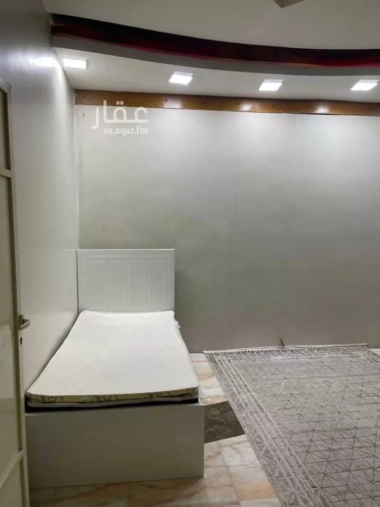 شقة للإيجار في شارع شارع الأمير مشهور بن عبد العزيز, حي منيفة, مدينة الاحساء, المنطقة الشرقية صورة 2