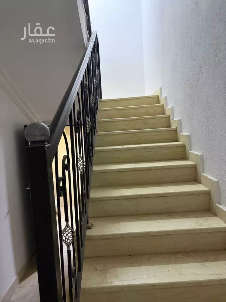 شقة للإيجار في شارع رقم 69, حي العزيزية, مدينة الرياض, منطقة الرياض صورة 2