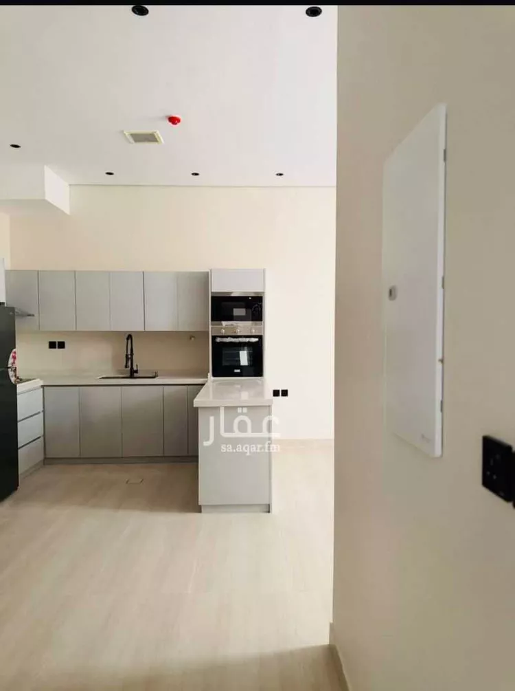 عمارة للإيجار في شارع خزام, حي ظهرة لبن, مدينة الرياض, منطقة الرياض صورة 2