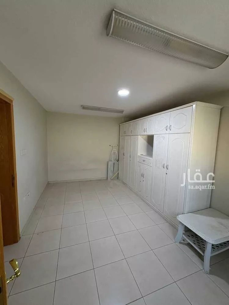 فيلا للبيع في شارع شهيد الدين ثم الوطن فرحان حمود الشمري, حي الشهداء, مدينة الرياض, منطقة الرياض صورة 4