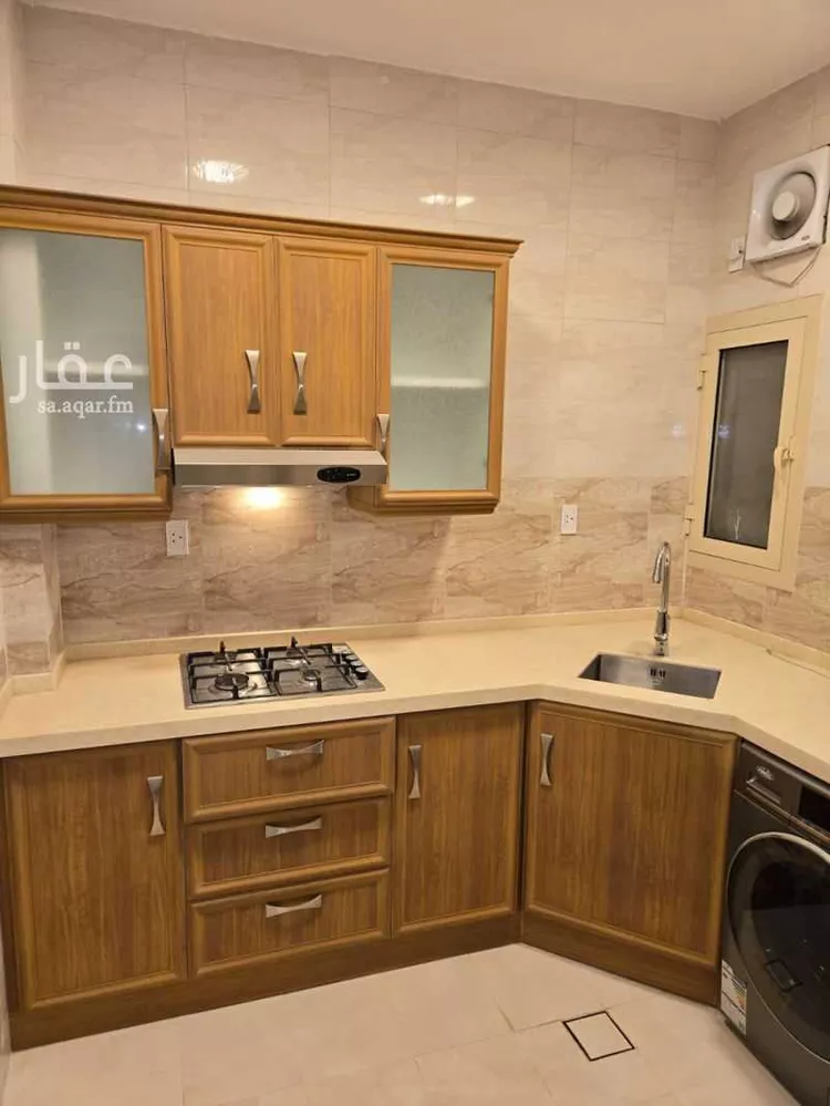 شقة للإيجار في شارع صفوى, حي الخبر الجنوبية, مدينة الخبر, المنطقة الشرقية