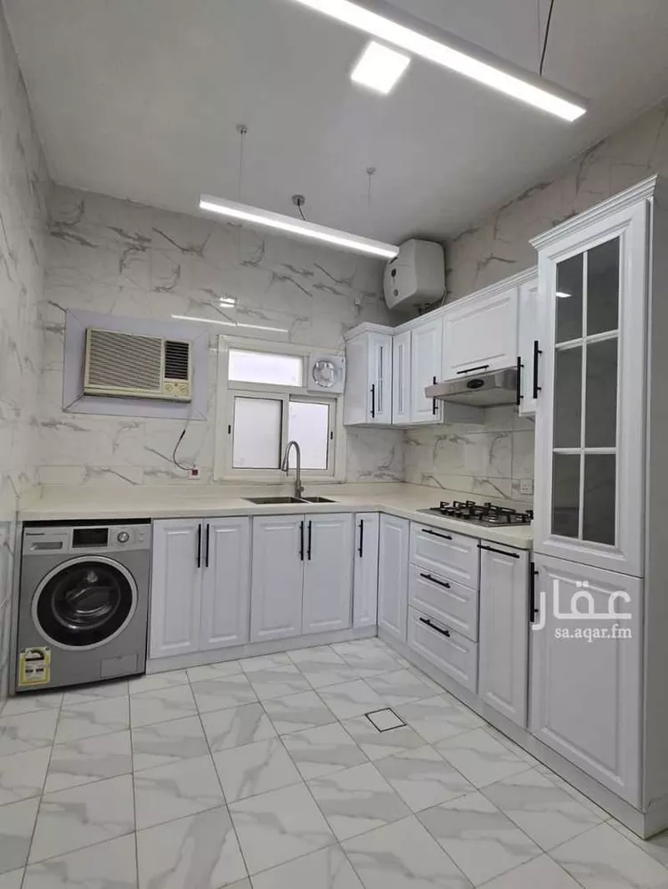 عمارة للإيجار في شارع ابي الدرداء, حي الروضة, مدينة الرياض, منطقة الرياض 1 صورة