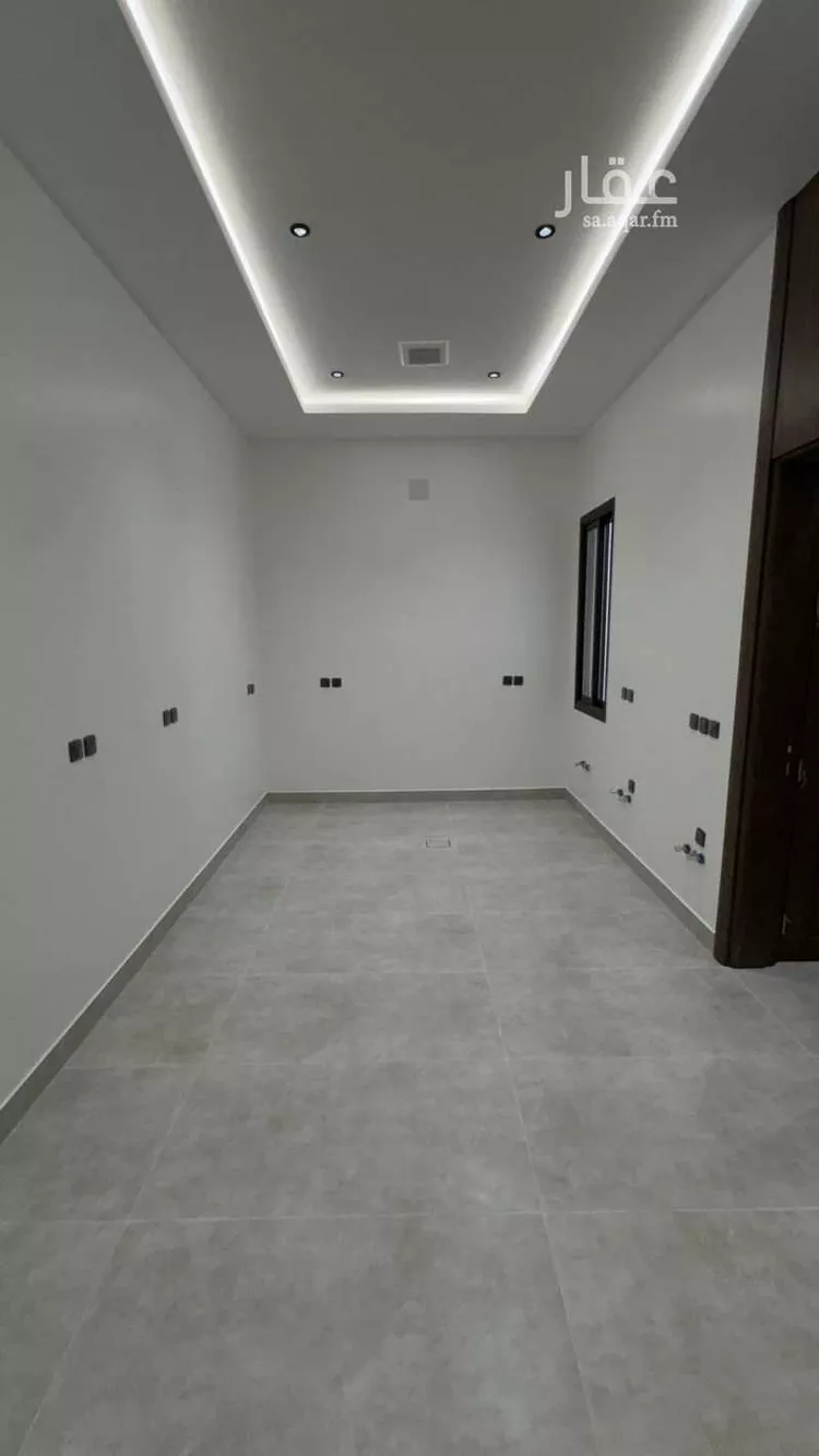 دور للبيع في شارع نويعمه, حي اليرموك, مدينة الرياض, منطقة الرياض صورة 4
