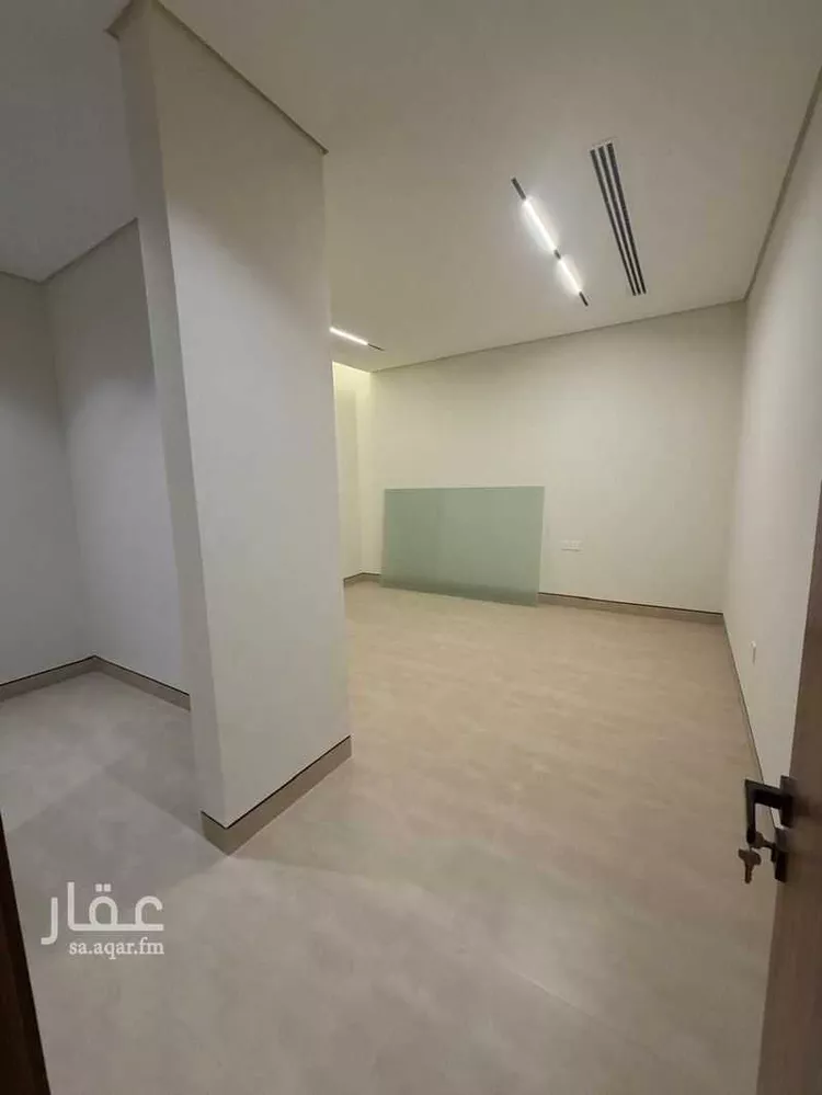 دور للبيع في شارع العينين, حي الورود, مدينة الرياض, منطقة الرياض صورة 2