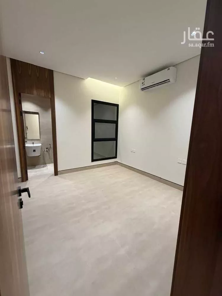 دور للبيع في شارع العينين, حي الورود, مدينة الرياض, منطقة الرياض صورة 4