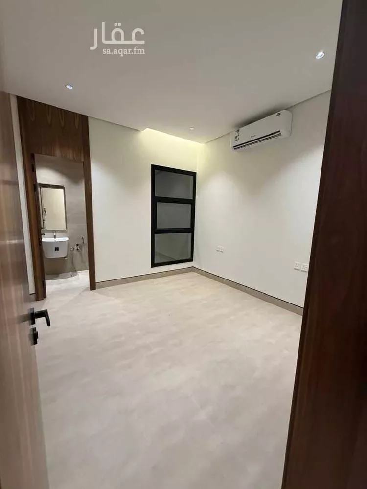 دور للبيع في شارع العينين, حي الورود, مدينة الرياض, منطقة الرياض صورة 3