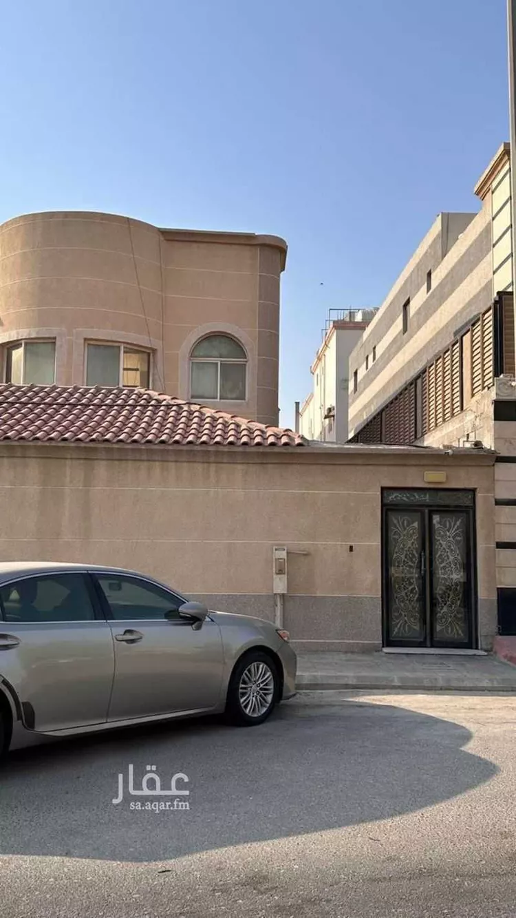 فيلا للبيع في شارع زيد بن الحباب, حي الجسر, مدينة الخبر, المنطقة الشرقية