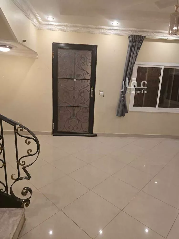 فيلا للإيجار في شارع الحويمضة, حي النفل, مدينة الرياض, منطقة الرياض صورة 2