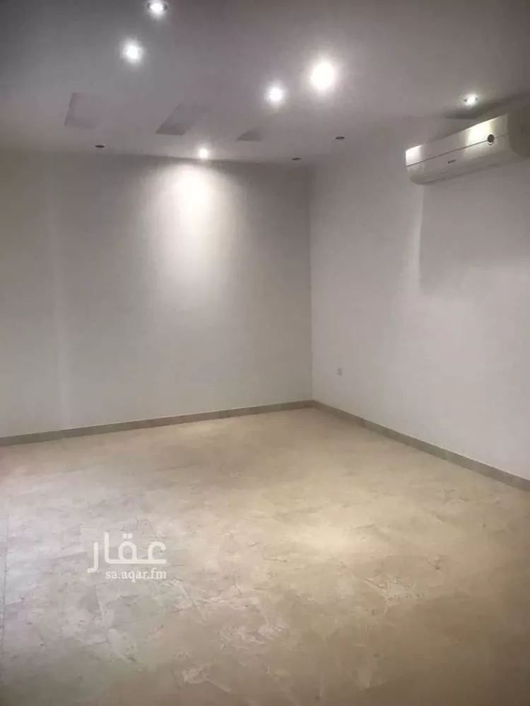 فيلا للإيجار في شارع القرية, حي الياسمين, مدينة الرياض, منطقة الرياض صورة 5