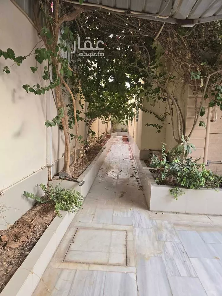 فيلا للإيجار في شارع عبدالرحمن بن يوسف, حي النفل, مدينة الرياض, منطقة الرياض صورة 2