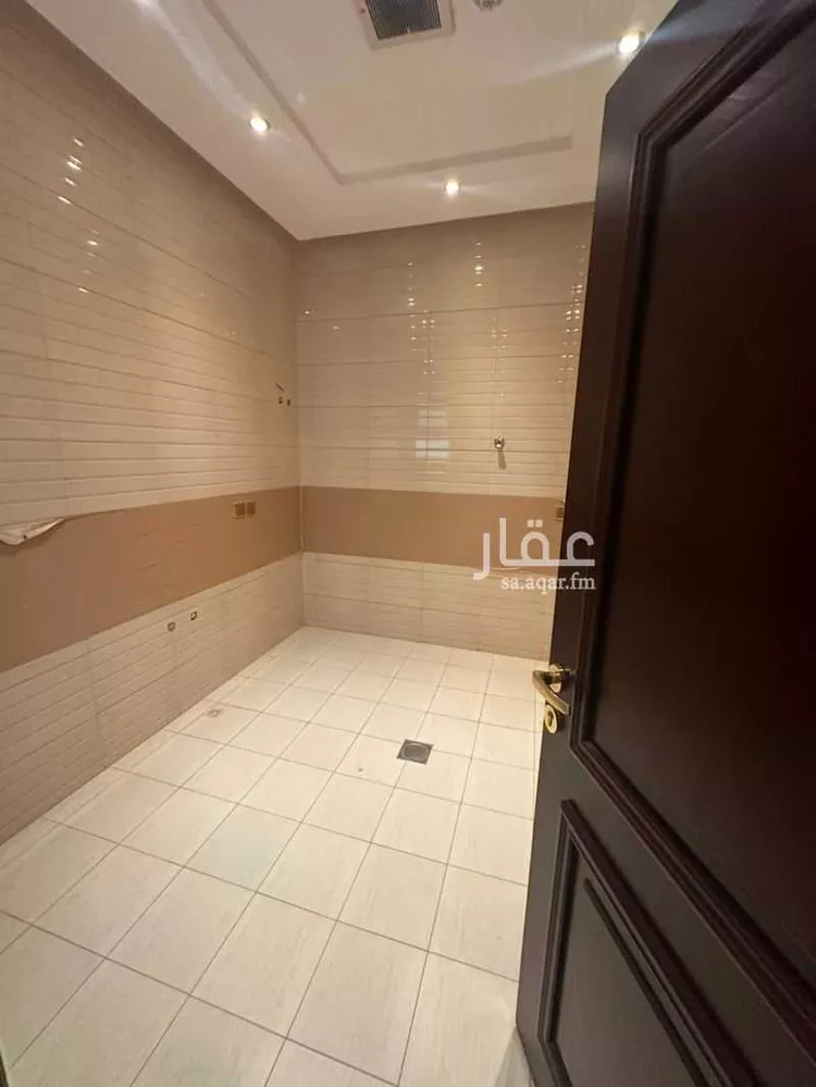 مكتب تجاري للإيجار في شارع انس بن مالك, حي الصحافة, مدينة الرياض, منطقة الرياض صورة 4