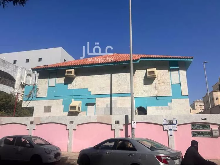فيلا للإيجار في شارع المؤرخين ، حي العزيزية ، جدة ، جدة 1 صورة