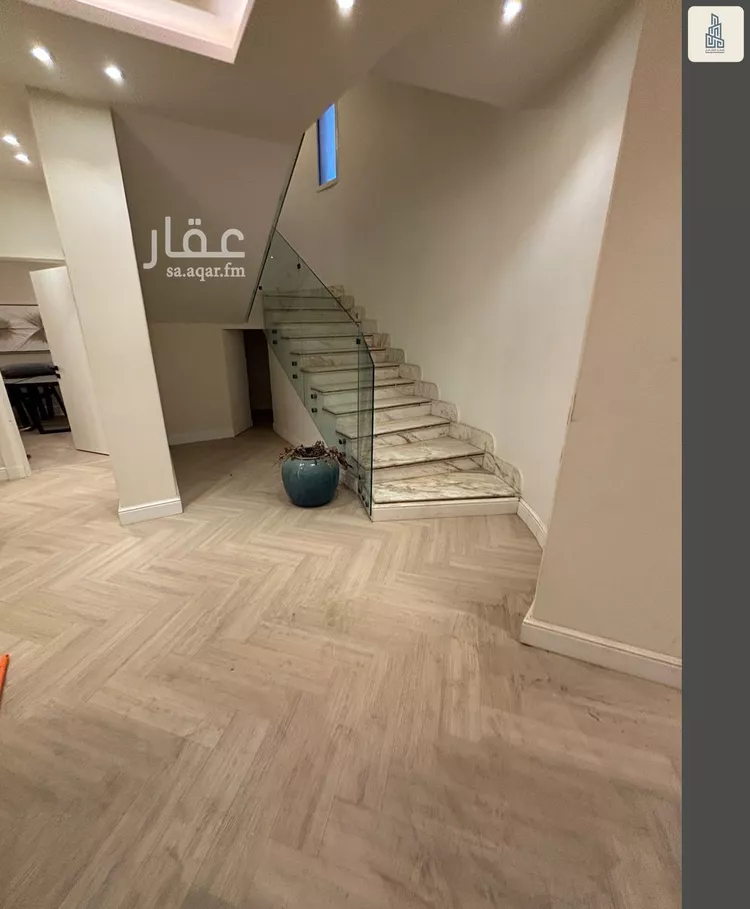 فيلا للبيع في شارع الينبوع, حي الملك عبدالله, مدينة الرياض, منطقة الرياض صورة 2