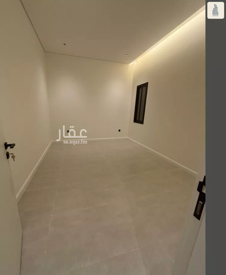 دور للبيع في شارع ابي بشر سيبويه, حي بدر, مدينة الرياض, منطقة الرياض صورة 5