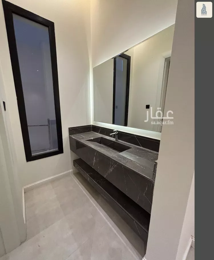 دور للبيع في شارع ابي بشر سيبويه, حي بدر, مدينة الرياض, منطقة الرياض صورة 3