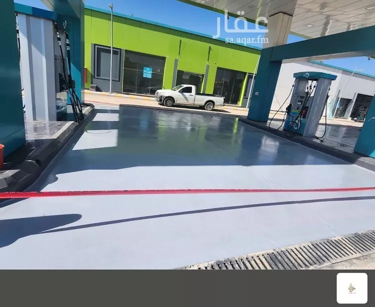 محطة للبيع في شارع سعود بن عبدالعزيز, حي الأمن, مدينة بريدة, منطقة القصيم صورة 3
