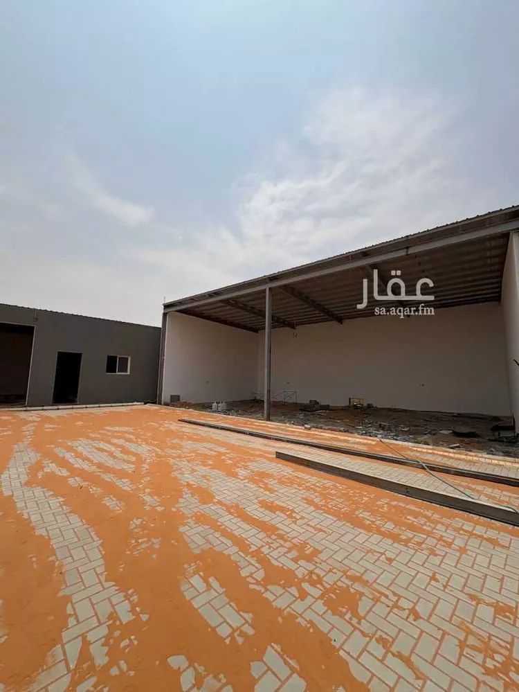 Station for rent in Al Muzahimiyah Ghirnatah صورة 2