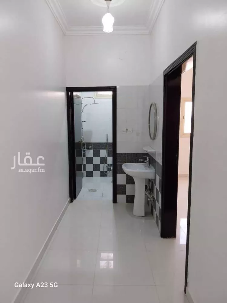 دور للإيجار في شارع عبدالرحمن الغافقي, حي غرناطة, مدينة المزاحمية, منطقة الرياض صورة 4