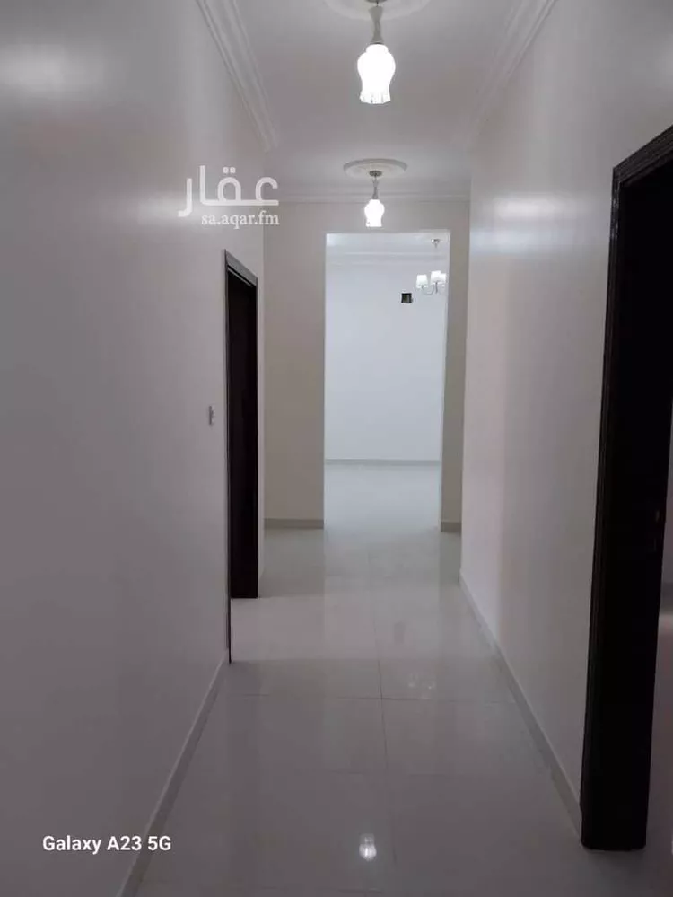 دور للإيجار في شارع عبدالرحمن الغافقي, حي غرناطة, مدينة المزاحمية, منطقة الرياض صورة 5