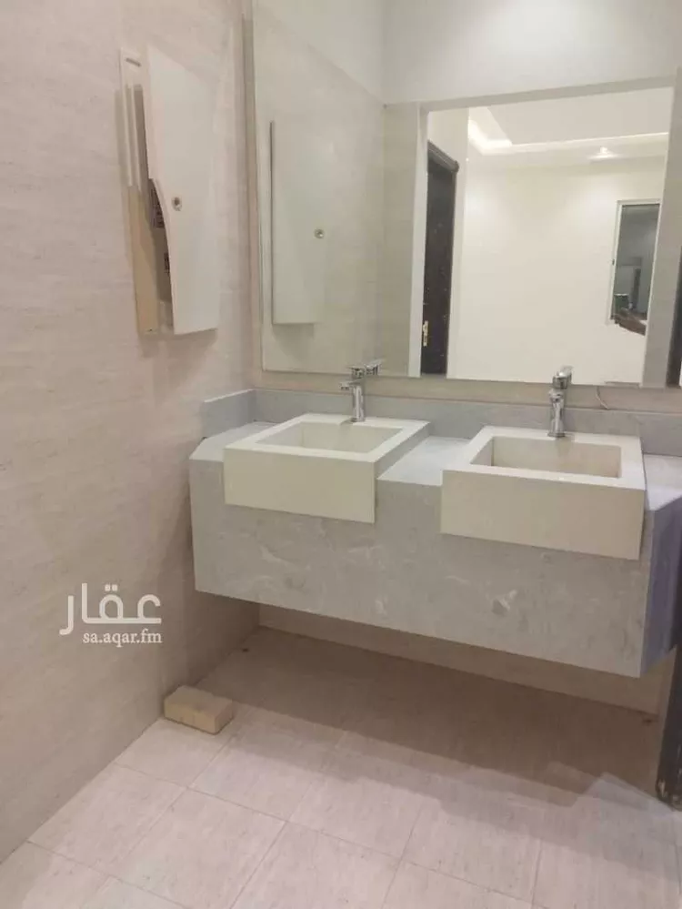 دور للإيجار في شارع رقم 443, حي الملقا, مدينة الرياض, منطقة الرياض 7