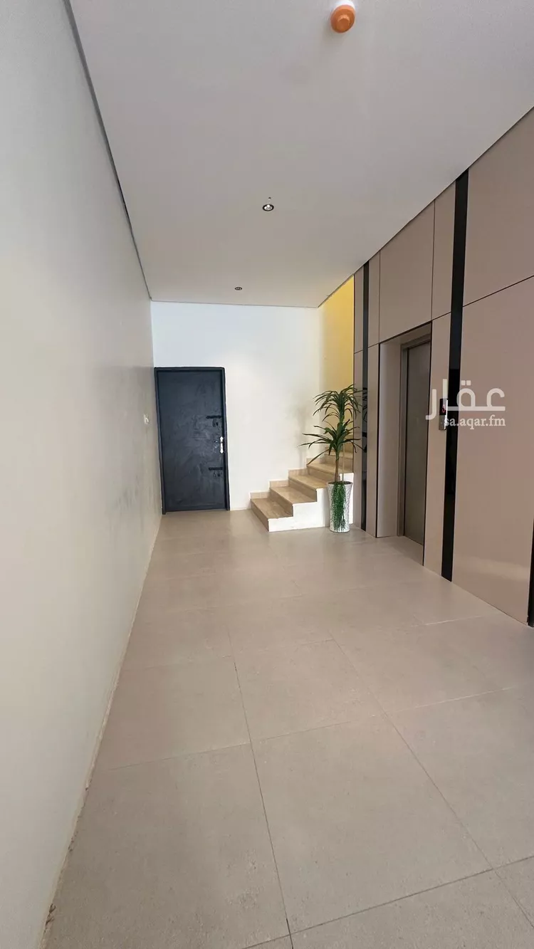 Commercial Office for Rent in Riyadh Tuwaiq صورة 2
