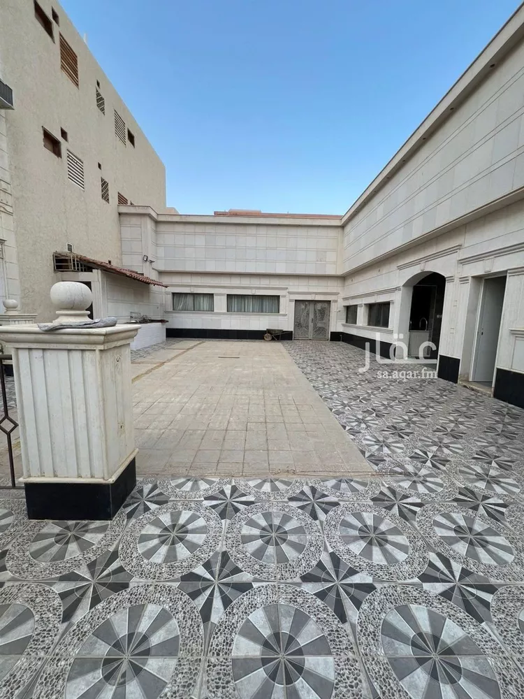 فيلا للبيع في شارع إبراهيم بن الأحمدي, حي طويق, مدينة الرياض, منطقة الرياض 6