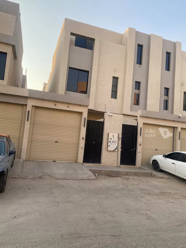 دور للبيع في شارع الحسين بن صدقة, حي بدر, مدينة الرياض, منطقة الرياض