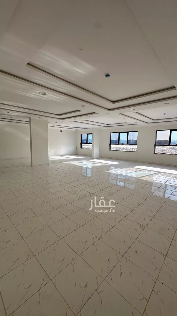 Commercial Office for Rent in Riyadh Tuwaiq صورة 4