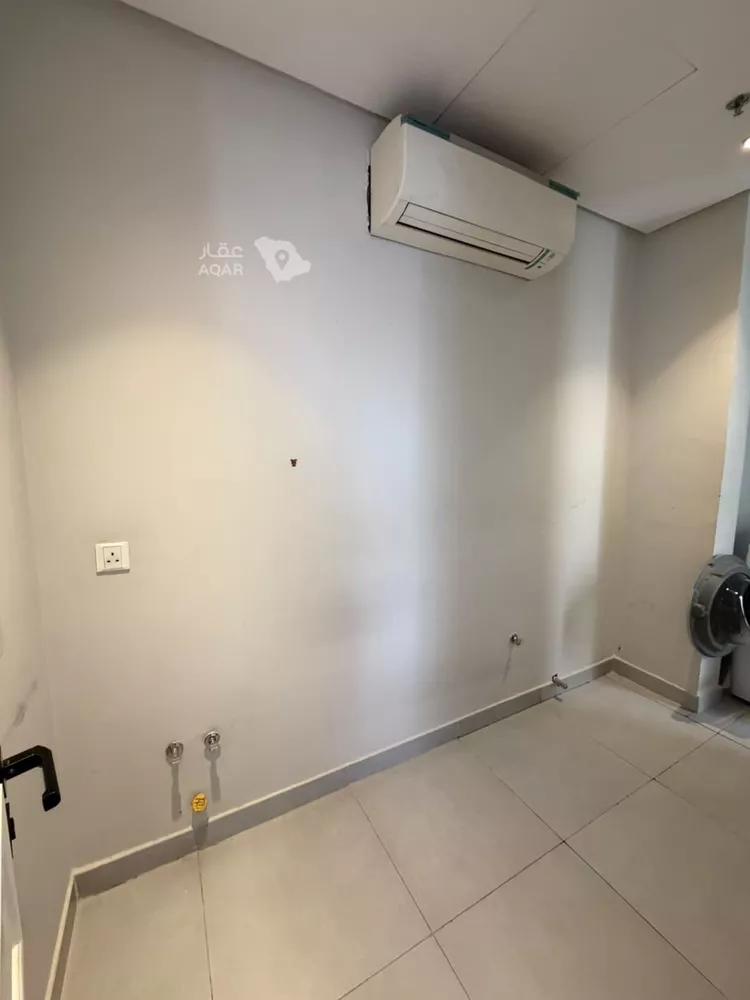 شقة للإيجار في شارع سويد بن حارثة, حي حطين, مدينة الرياض, منطقة الرياض 14
