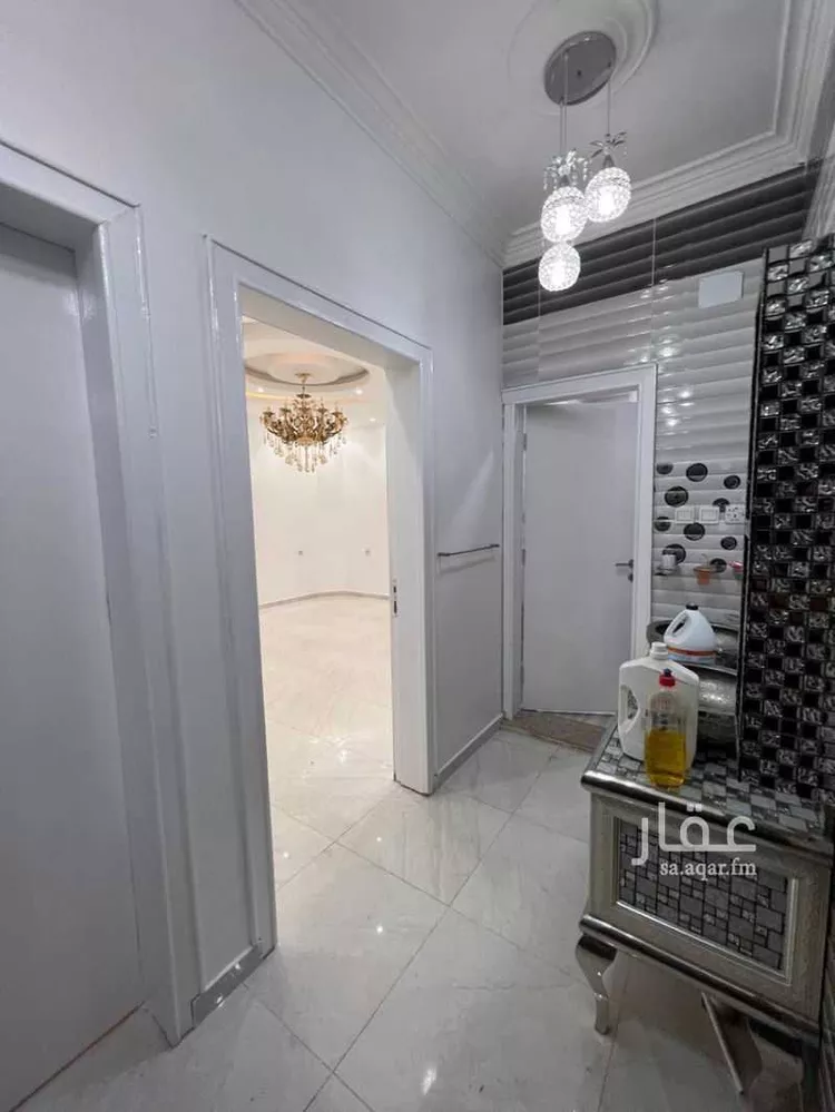 شقة للإيجار في شارع شارع رماح, حي النسيم, مدينة ابها, منطقة عسير صورة 3