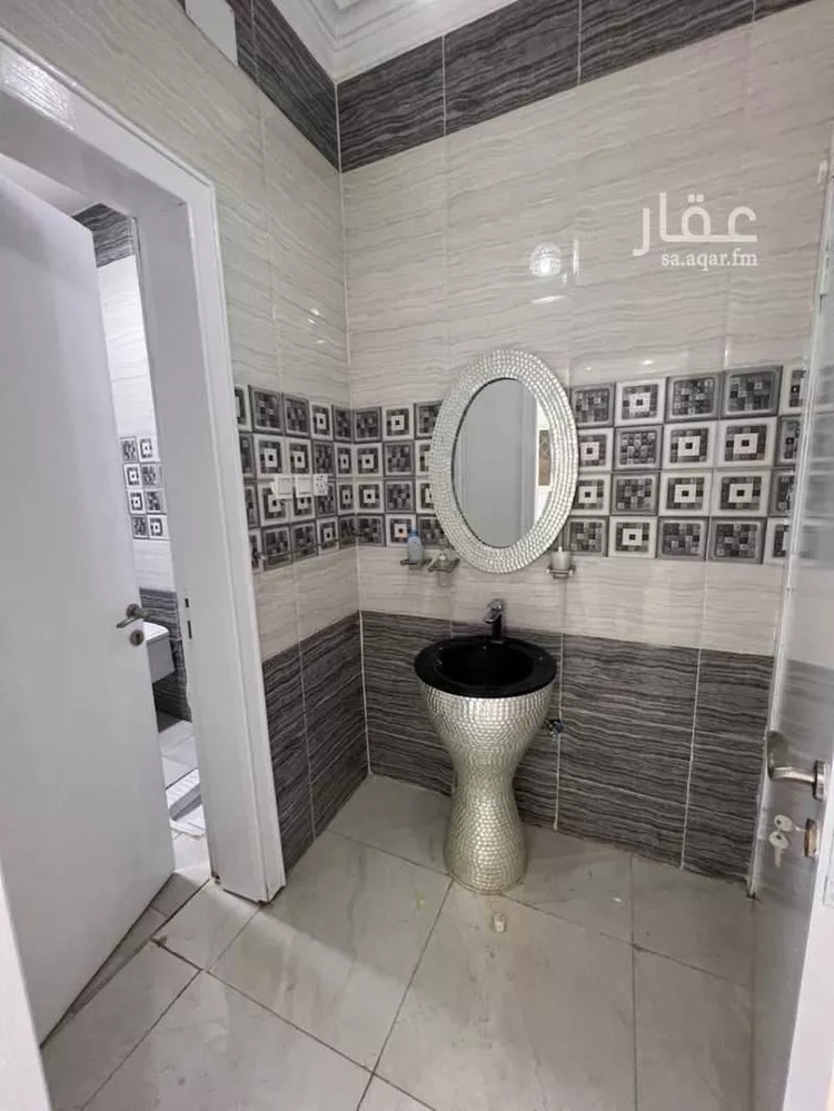 شقة للإيجار في شارع شارع رماح, حي النسيم, مدينة ابها, منطقة عسير