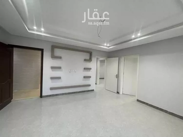 شقة للبيع في شارع محمد بن صالح العثيمين ، حي العين العزيزية ، جدة ، جدة صورة 4