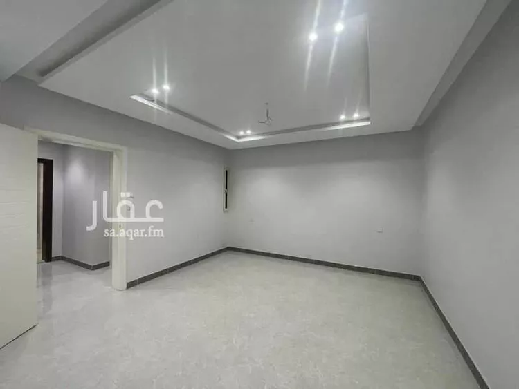 شقة للبيع في شارع محمد بن صالح العثيمين ، حي العين العزيزية ، جدة ، جدة صورة 3