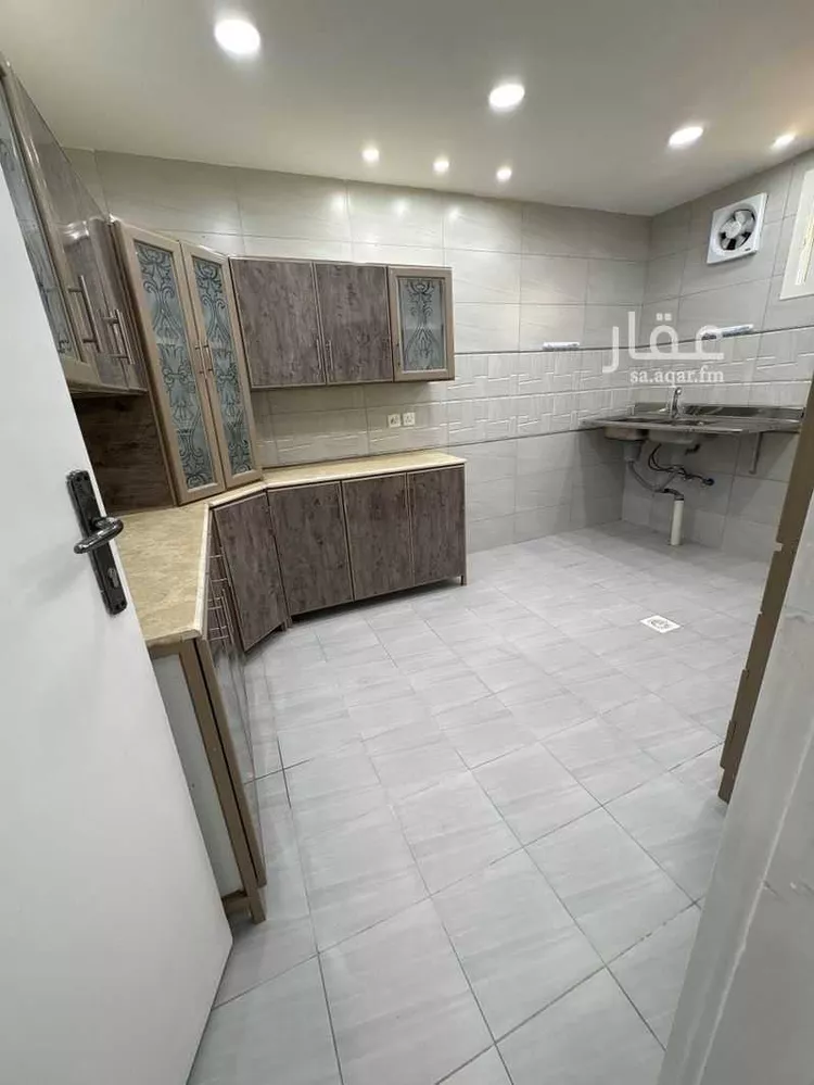 شقة للإيجار في شارع المقضاة, حي اليرموك, مدينة الرياض, منطقة الرياض صورة 5