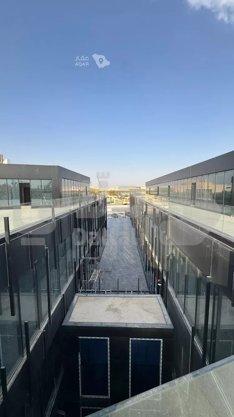 مكتب تجاري للإيجار في شارع الملك عبدالعزيز ابن عبدالرحمن سعود, حي الربيع, مدينة الرياض, منطقة الرياض 26