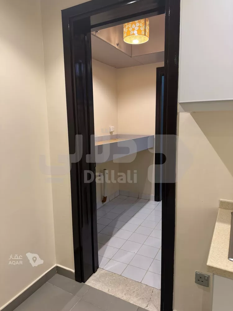 شقة للبيع في شارع وادي الشوكة, حي قرطبة, مدينة الرياض, منطقة الرياض 4