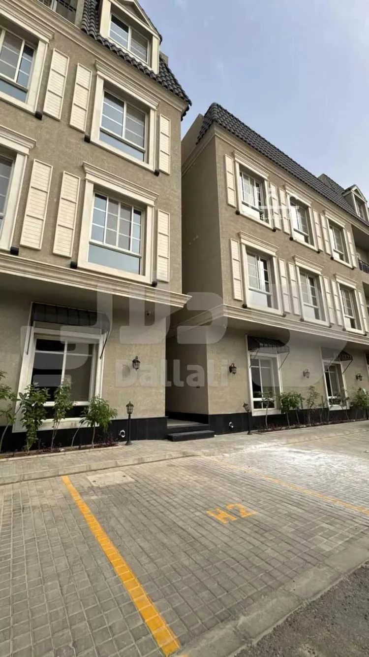 مجمع للإيجار في شارع الأمير سلطان بن عبدالعزيز, حي السليمانية, مدينة الرياض, منطقة الرياض