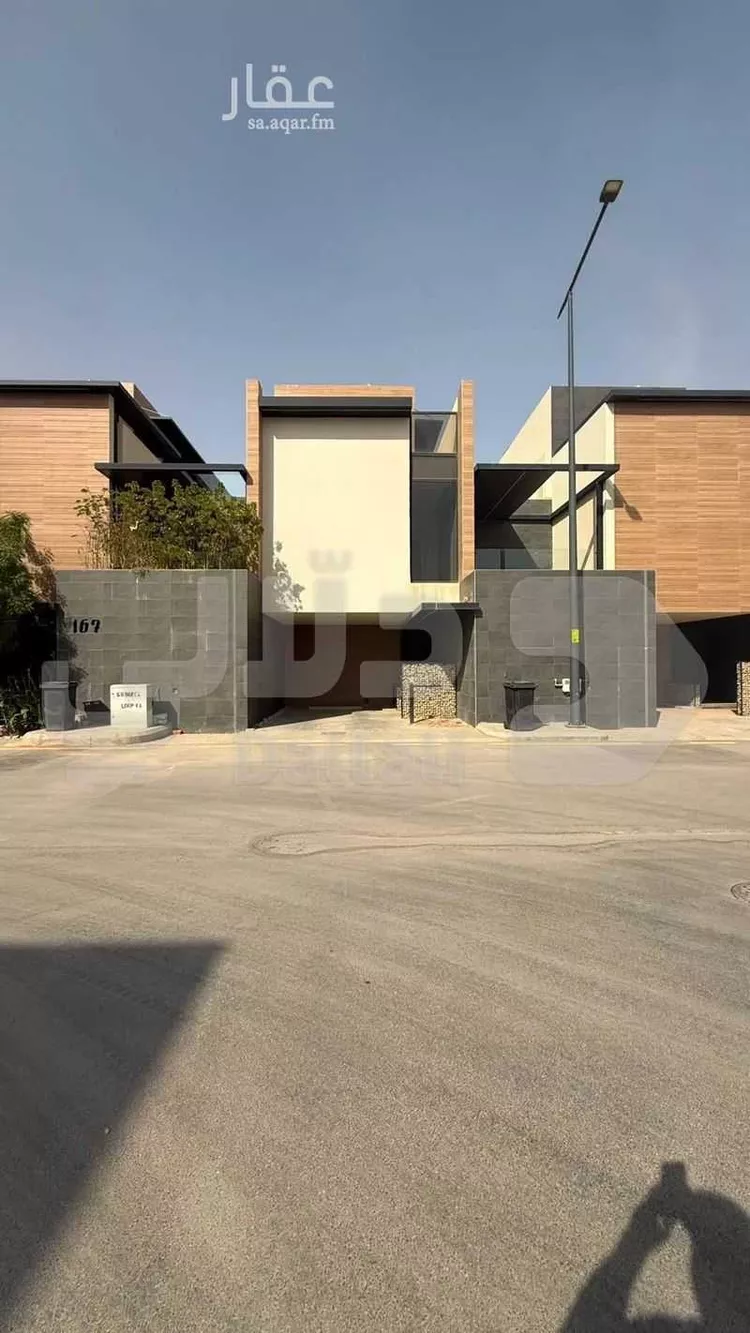 فيلا للبيع في شارع اسماعيل الازهري, حي المونسية, مدينة الرياض, منطقة الرياض صورة 2