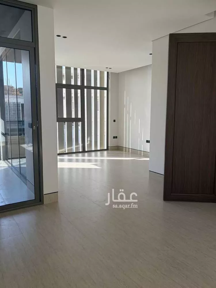 دور للبيع في شارع أبي الفضل الحربي, حي المروج, مدينة الرياض, منطقة الرياض صورة 3