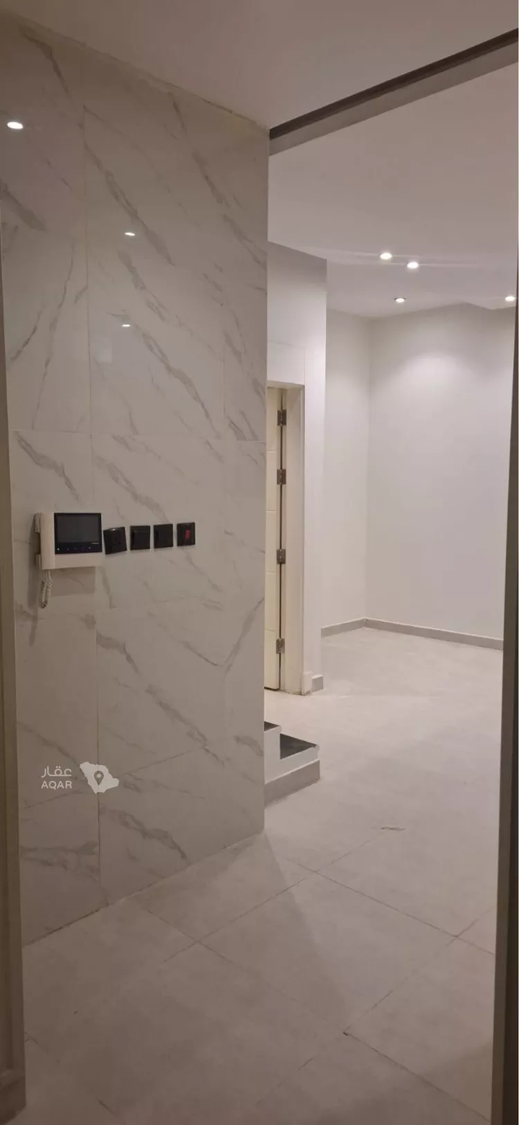 Floor for Rent in Riyadh Al Yasmin 6
