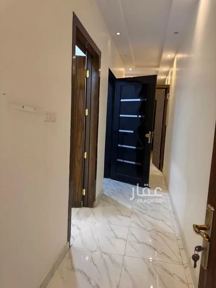 شقة للإيجار في شارع أبي المجد الشنائي ، حي السعادة ، الرياض ، منطقة الرياض صورة 3