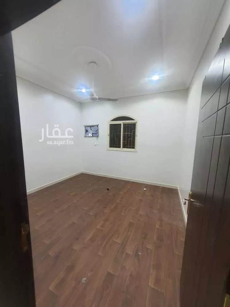شقة للإيجار في شارع الأسود بن خلف القرشي ، حي الخزامى ، بيشة ، بيشة صورة 5