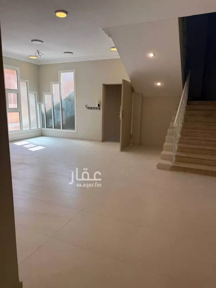 دور للإيجار في شارع علي العراقي, حي مغرزات, مدينة الرياض, منطقة الرياض صورة 3
