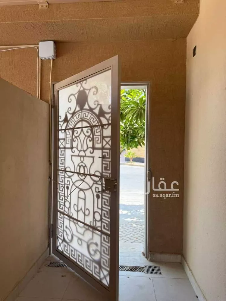 دور للإيجار في شارع علي العراقي, حي مغرزات, مدينة الرياض, منطقة الرياض صورة 3