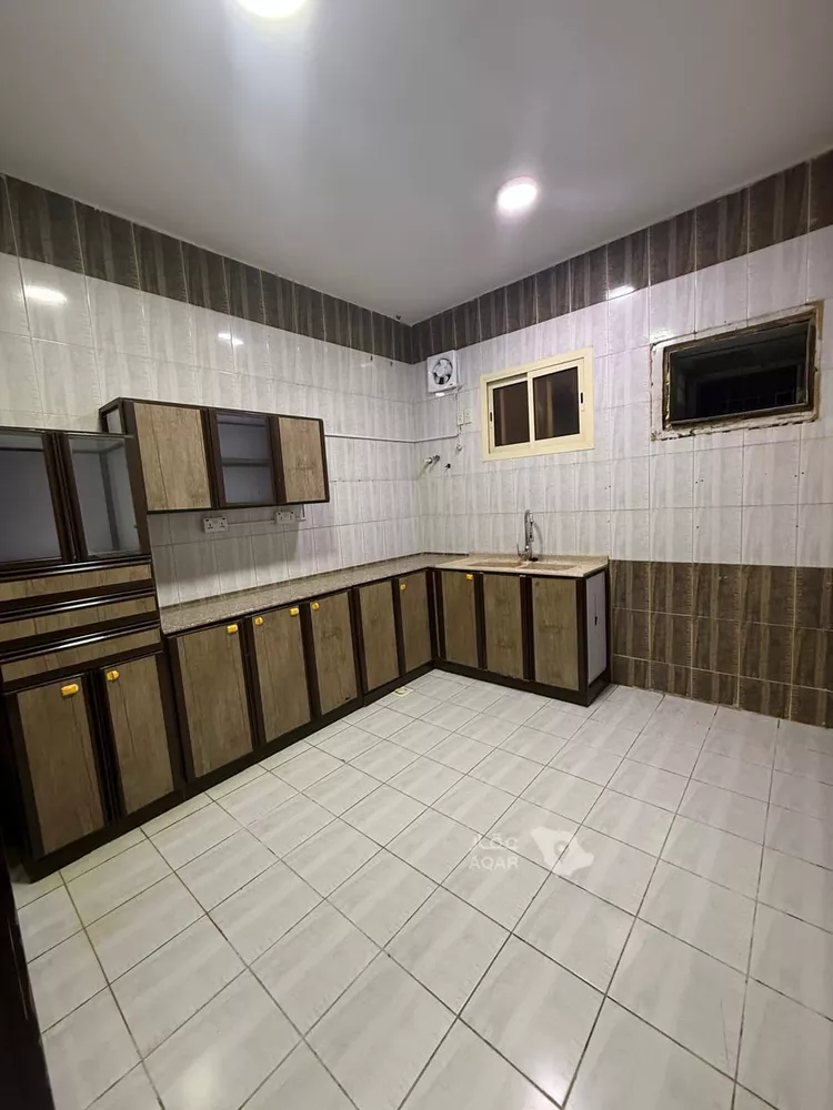 شقة للإيجار في شارع حصين بن الحارث, حي الروضة, مدينة الجبيل, المنطقة الشرقية 3
