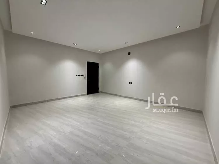 فيلا للإيجار في شارع السليف, حي طيبة, مدينة الرياض, منطقة الرياض صورة 3