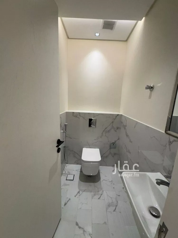 شقة للإيجار في شارع ابي سفيان بن حرب, حي مغرزات, مدينة الرياض, منطقة الرياض صورة 2