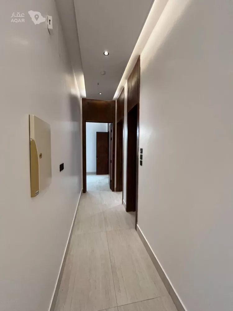 شقة للإيجار في شارع عمير بن سنان بن عرفطة, حي المهدية, مدينة الرياض, منطقة الرياض صورة 5